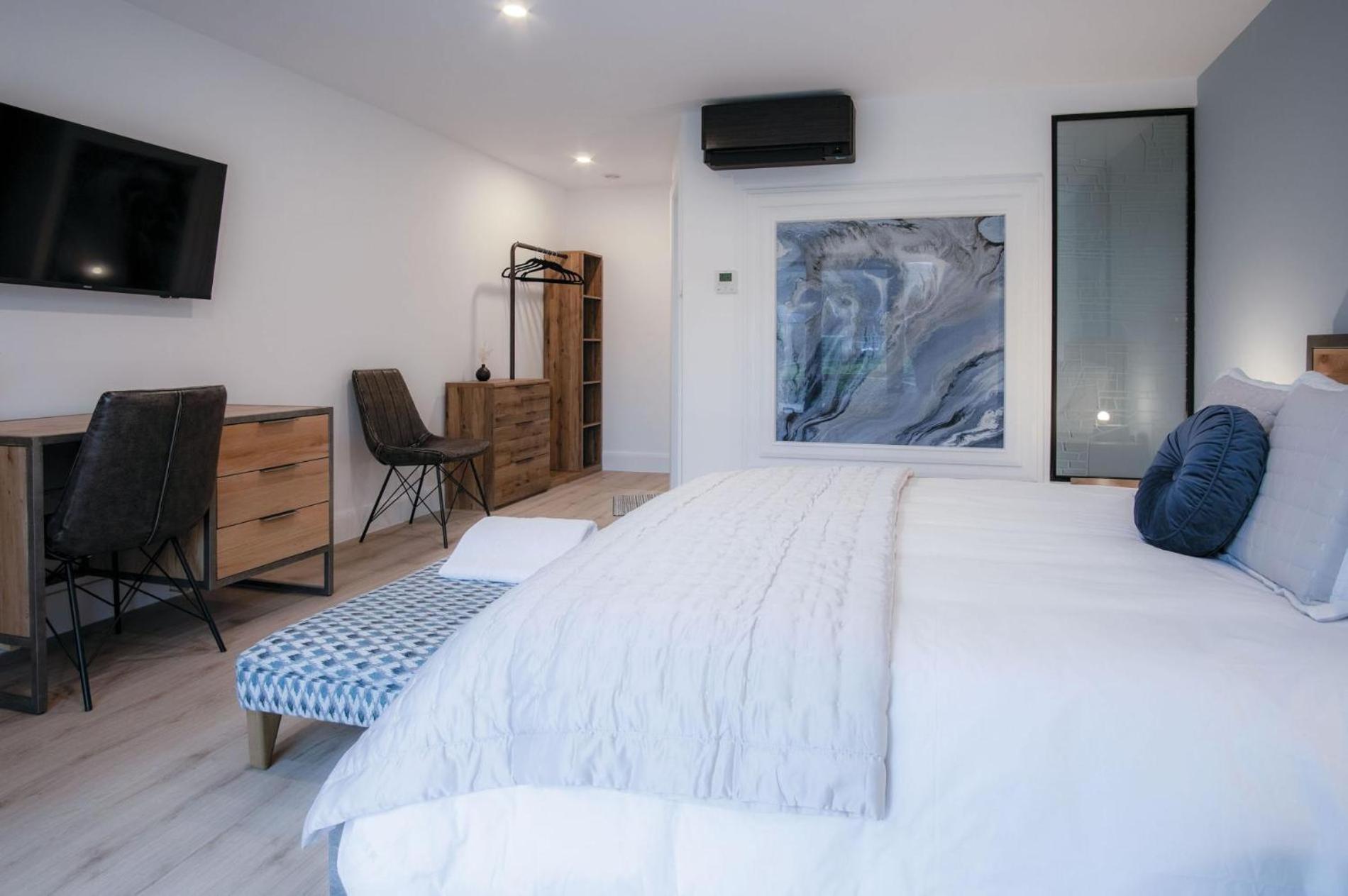 Suite 6 - Sleeping Giant Hotel - Pen Y Cae Inn Brecon Exteriör bild